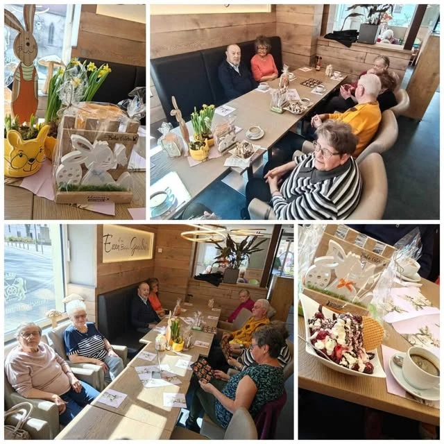 Eine Collage mit unserer Gruppe an Café-Tischen und Kaffee und Kuchen.